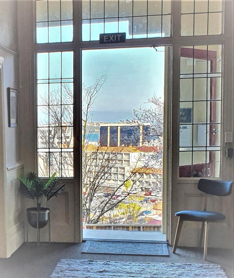 Travel Stay City Hostel Дьюндин Экстерьер фото