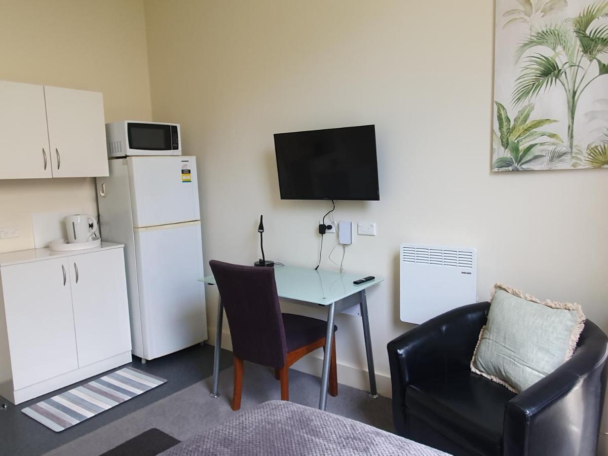 Travel Stay City Hostel Дьюндин Экстерьер фото
